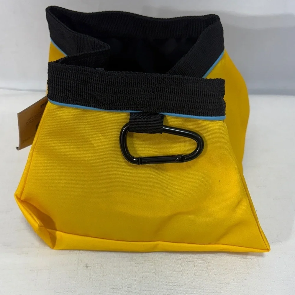 ⛵️nwt Yellow travel Dog Bowl collapsible
